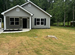 1030 Keller Rd, Mount Airy, GA 30563