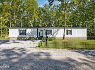 68 Buck Ct, Crossville, TN 38571