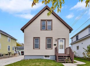 2013 N 13th St, Sheboygan, WI 53081