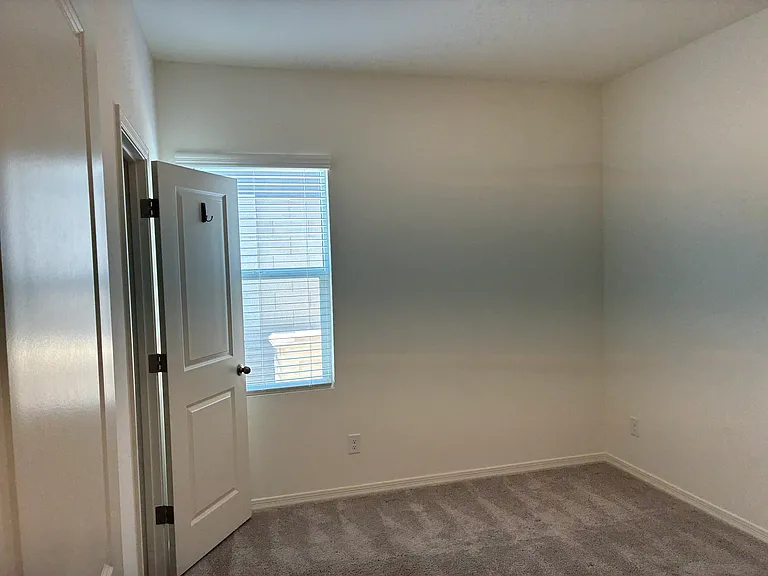 20109 W Palo Verde Dr — Photo 24
