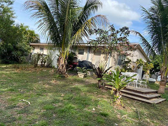 4th image of 4100 SW 58th Ter #1-2