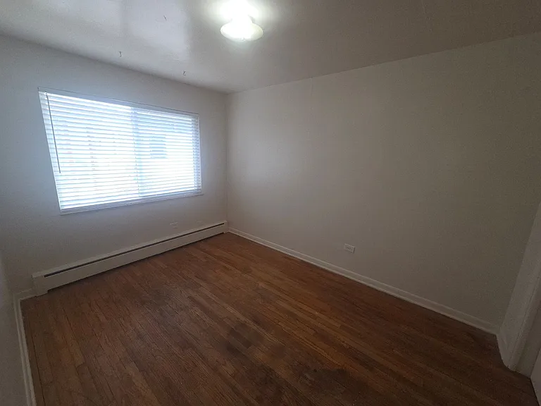 868 N Frst — Photo 10