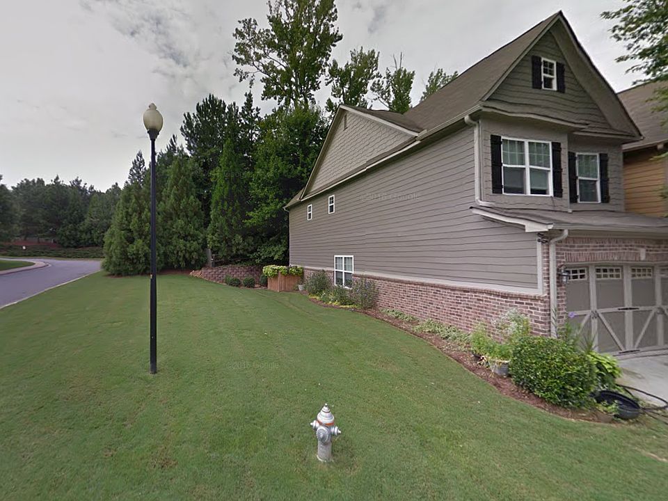 Street View -2 car garage