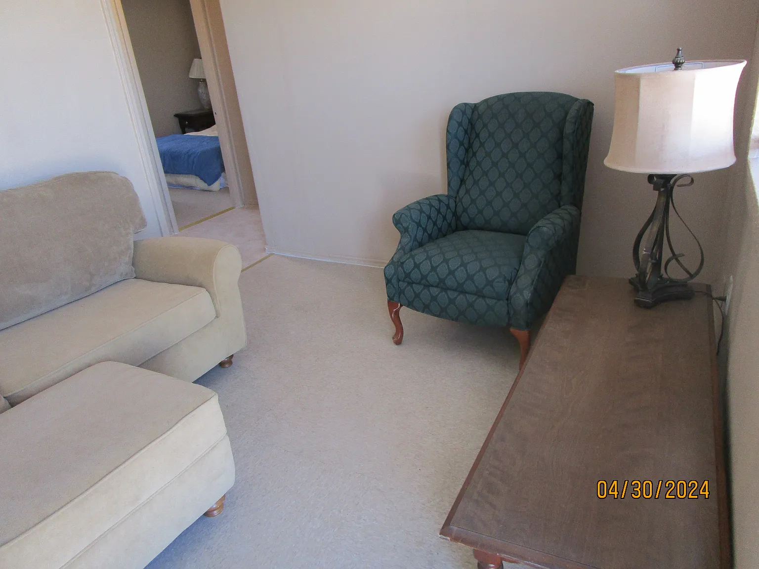 2 bed, 850 sqft, $600 — Photo 2