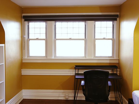 3rd image of 405 West St Unit 1