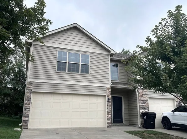 1415 NE Mary Ct, Grain Valley, MO 64029