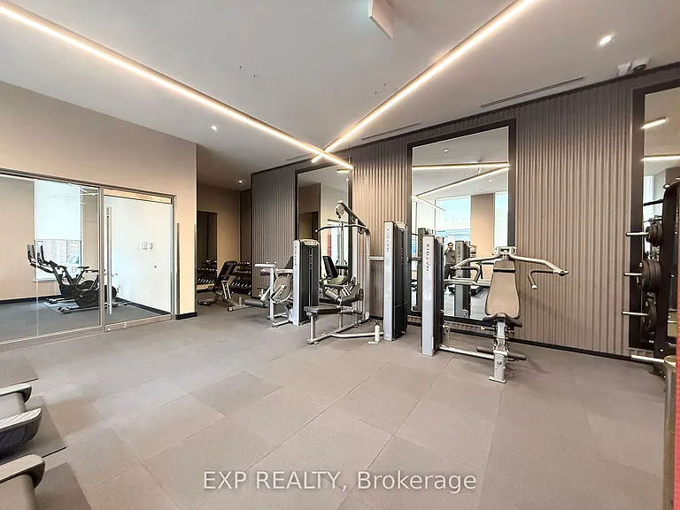 212 King William St #1207 — Photo 22