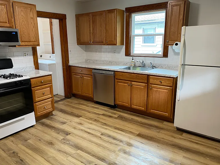 4093 Washington St #1 — Photo 3