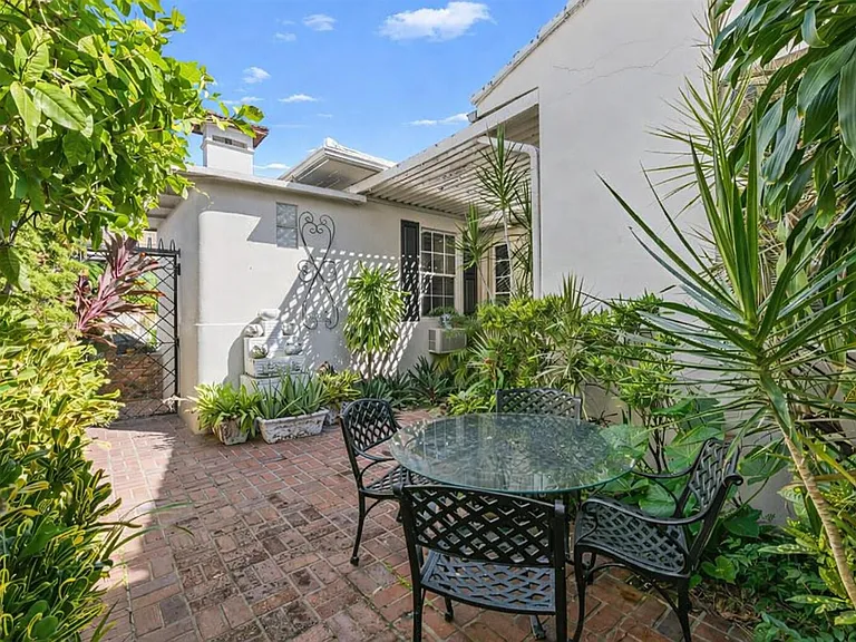 1252 N Rio Vista Blvd — Photo 22