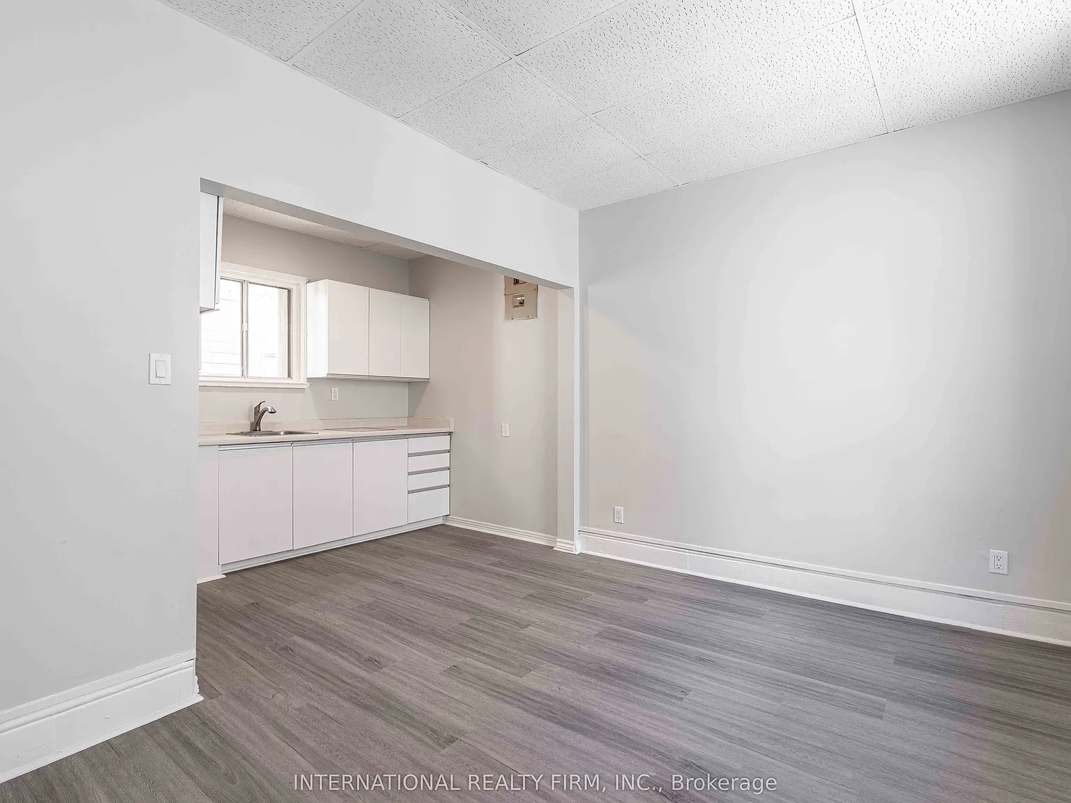 1 bed, $1,145 — Photo 2