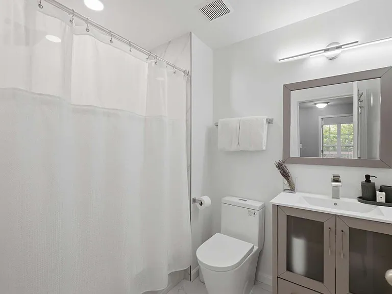1899 Crescent Park Dr #108A — Photo 19
