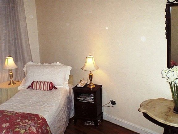 4th image of 2464 Wenner Pl