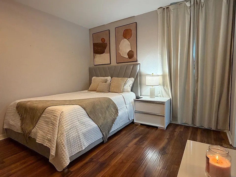 3536 Pine Tree Loop