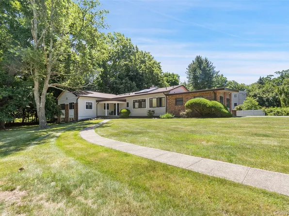 2 Ruth Court, Monsey, NY 10952