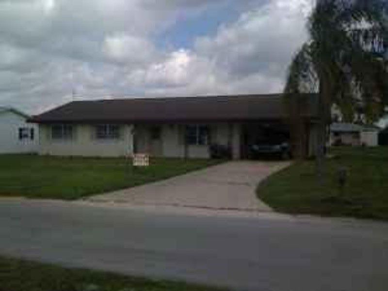 1st image of 1450 Shamrock Dr