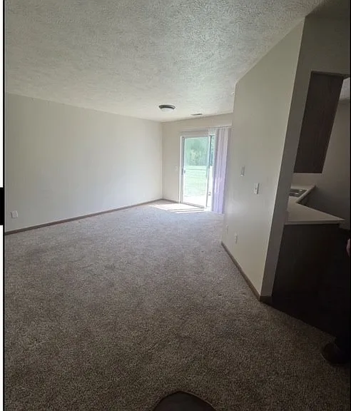 Orchard Park Apartments — Photo 9