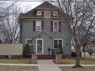 618 W Picnic St, Shawano, WI 54166
