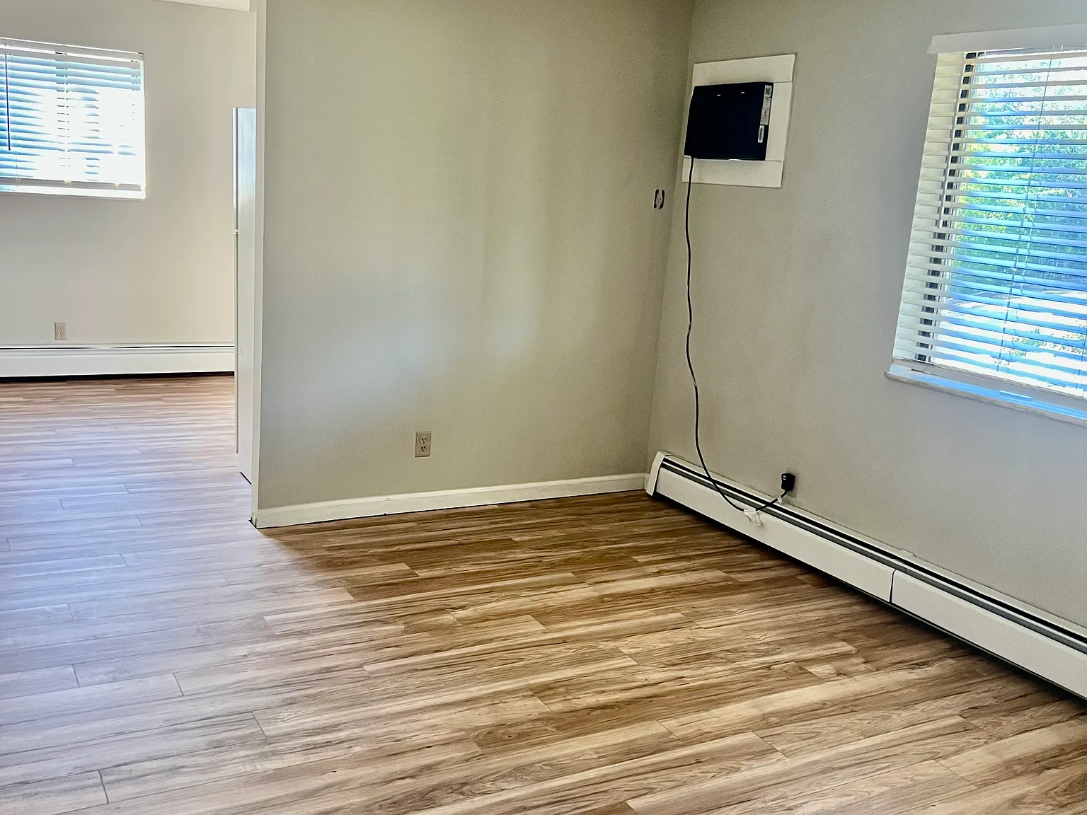 2 bed, 600 sqft, $800 — Photo 3