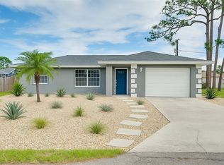 1536 Porpoise Rd, Venice, FL 34293