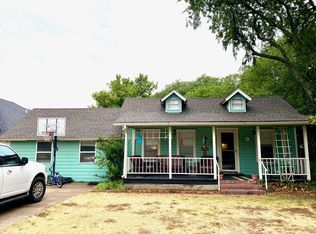 211 S 6th St, Midlothian, TX 76065