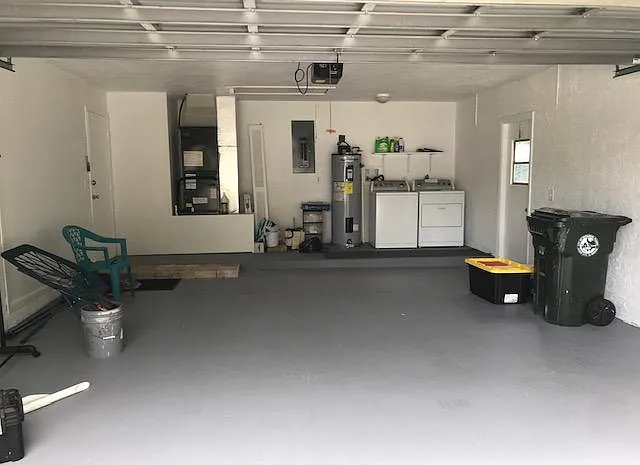 833 Berkshire Dr — Photo 5