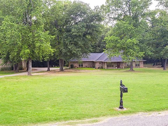 3rd image of 1129 County Road 4420
