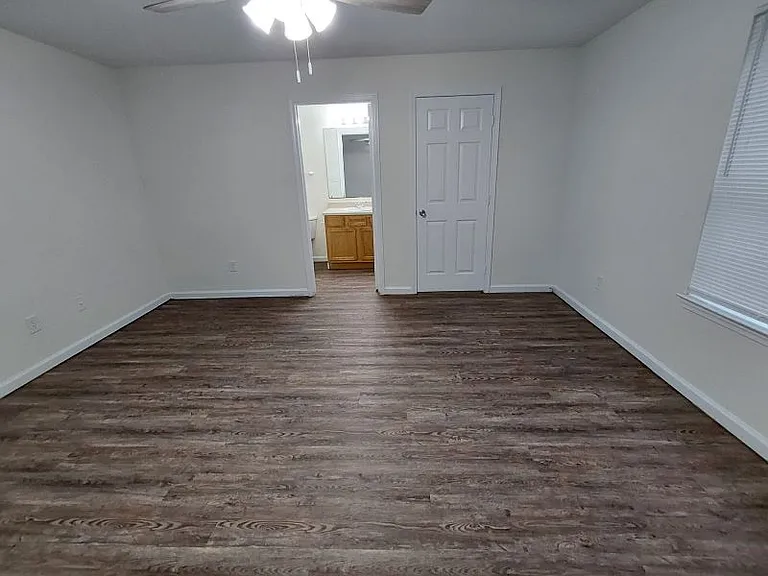 15143 Deer Creek Dr #B — Photo 6