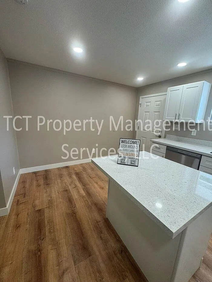 2 bed, 1.0 bath, 675 sqft, $1,595 — Photo 4