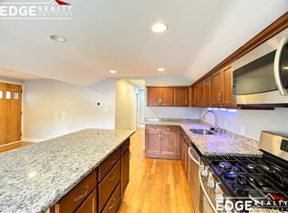171A Lexington St, Boston, MA 02128