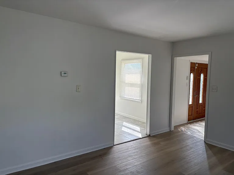 54 Bloomfield Ln #1 — Photo 8