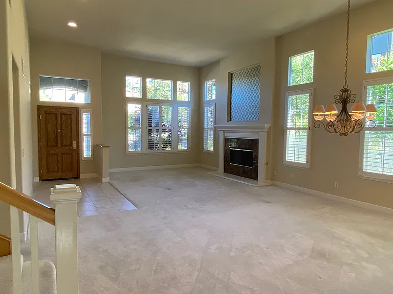 1197 Eagle Valley Ct — Photo 6