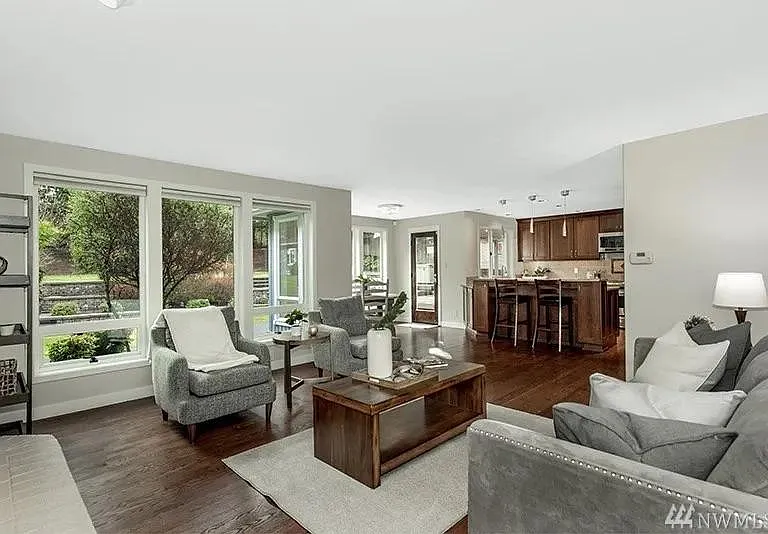 2414 232nd Ave SE — Photo 4