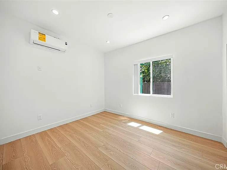 13452 S Jetmore Ave — Photo 3