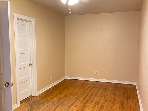 5th image of 1509 Woodward St #2