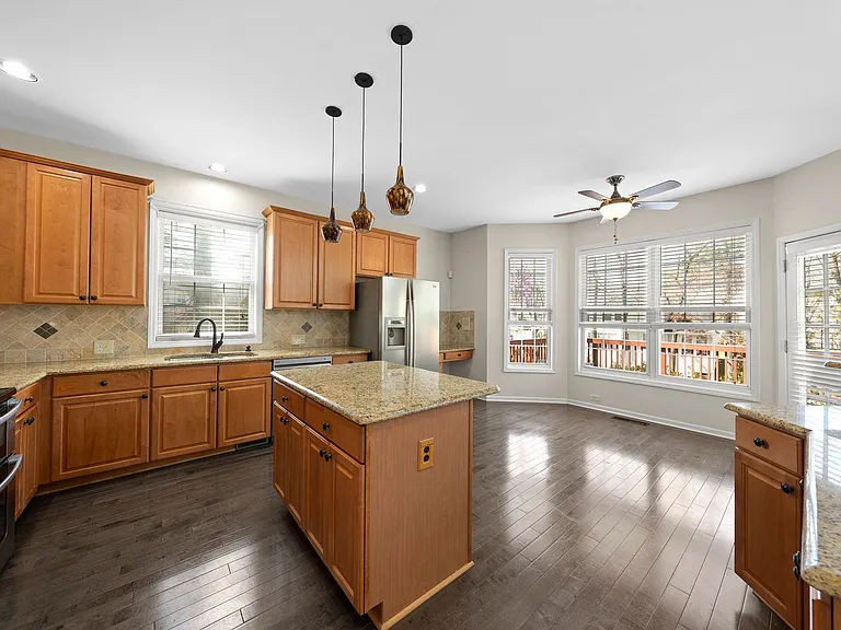 101 Palmwood Ct — Photo 17