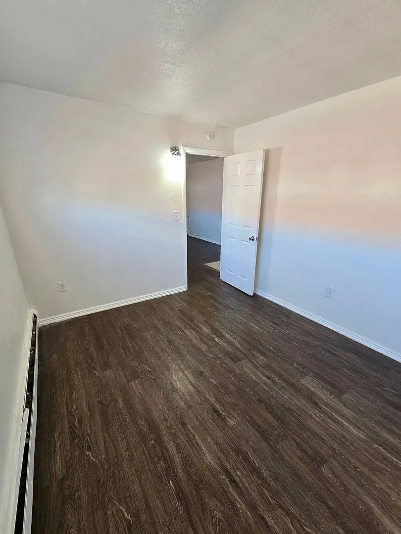 1434 Macon St — Photo 4