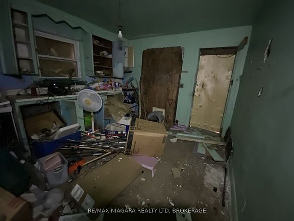 5th image of 2936 Dorchester Rd