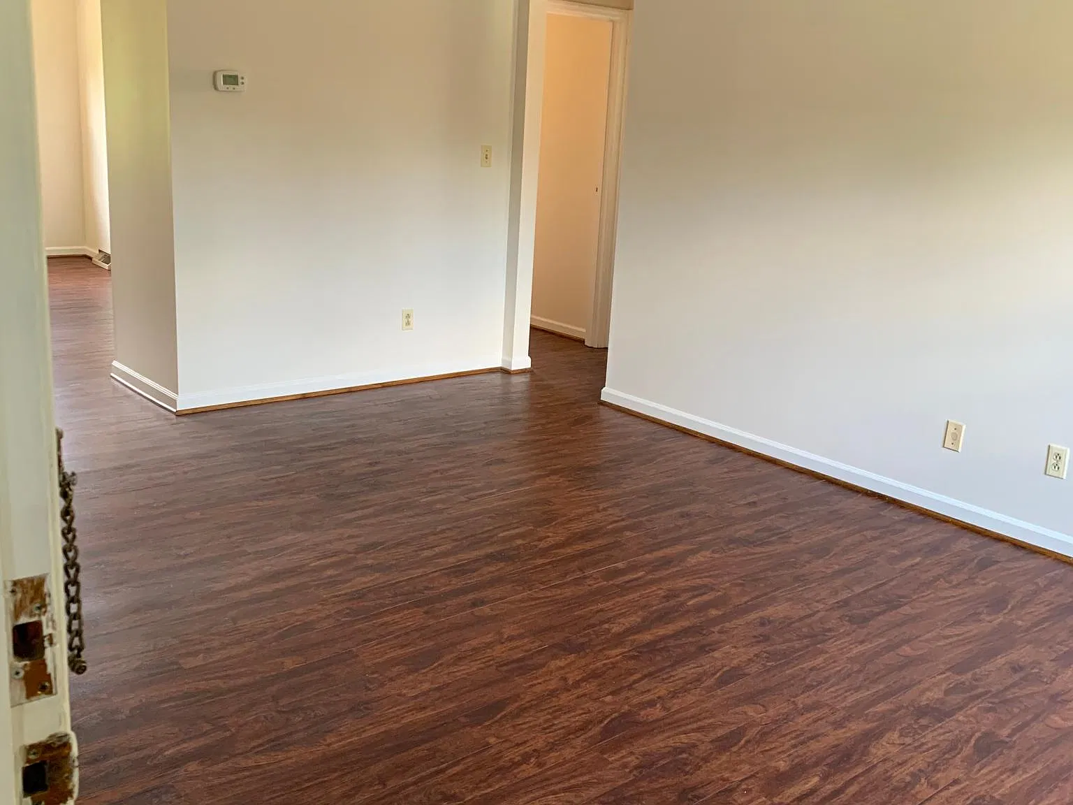 51 Holly Woods Dr — Photo 2