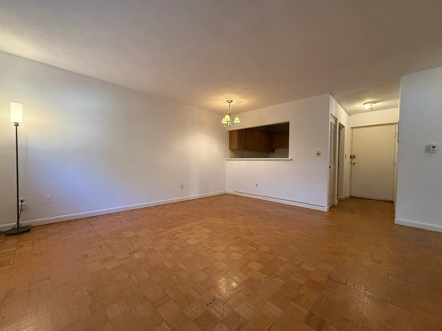 2 bed, 1.0 bath, 760 sqft, $2,500 — Photo 3