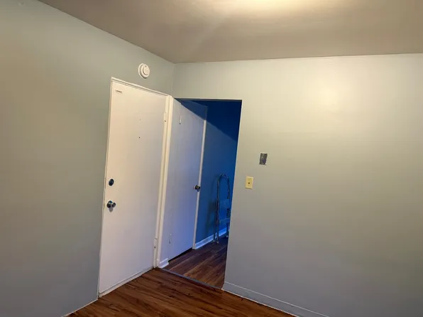 255 Silver Ct Unit 3, Elgin, IL 60123