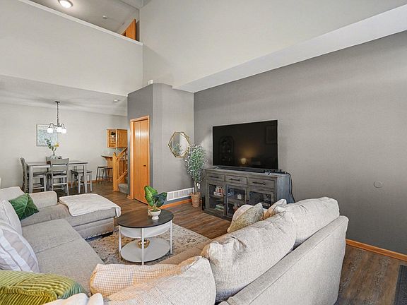 4th image of 5420 144th Way NW Unit 14