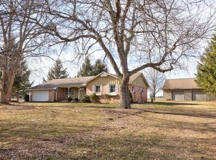 9150 Van Cleve Rd, Vassar, MI 48768