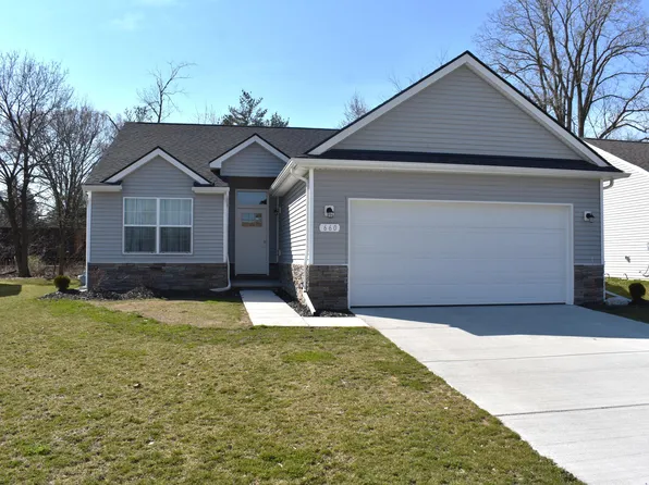 660 Sarah Ln, Milan, MI 48160