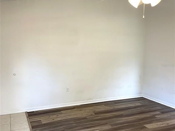 3rd image of 1103 Dosseywood Ln