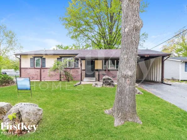 930 5th Plz, Florissant, MO 63031