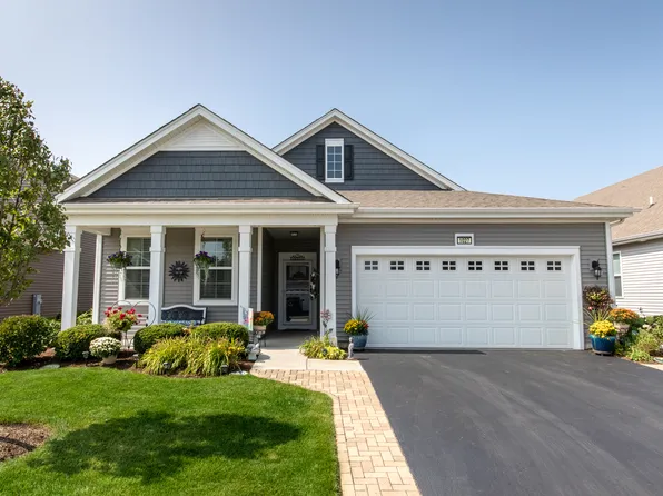 1027 Carolina Ct, Hampshire, IL 60140