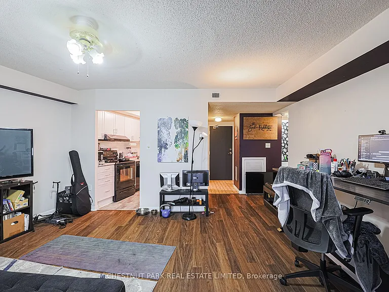 757 Victoria Park Ave #801 — Photo 16