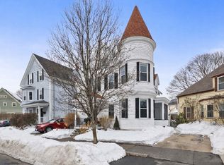 27 Liberty Hill Ave, Salem, MA 01970