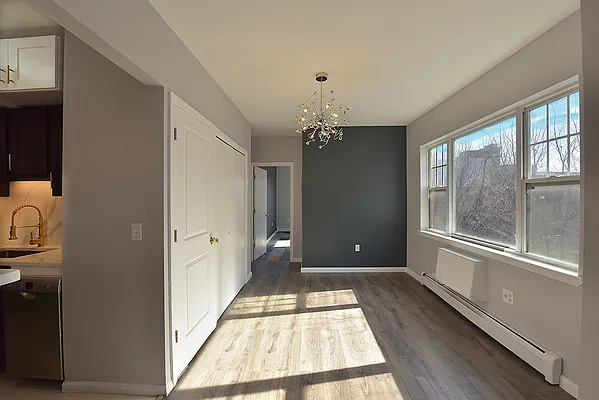 Rented by Bank Neary | media 5