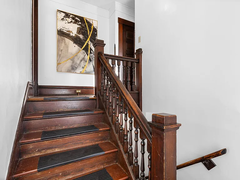 726 Kerr St — Photo 11